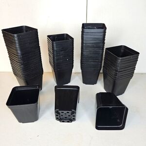 100 Packs Of Black Plastic Plant Pots